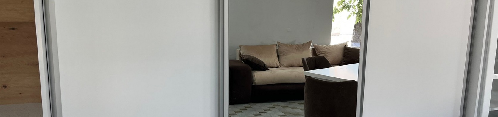 Namestaj Strale Plus Sombor - Plakari